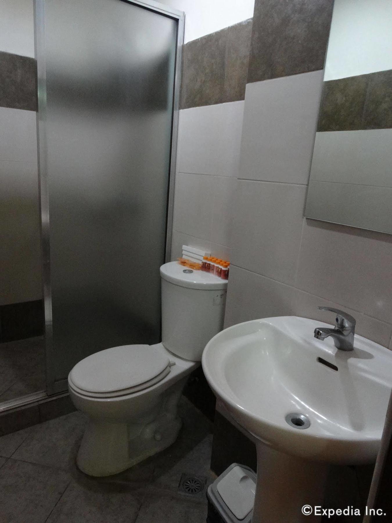 Djapanese Tunnel Family Resort Davao Экстерьер фото